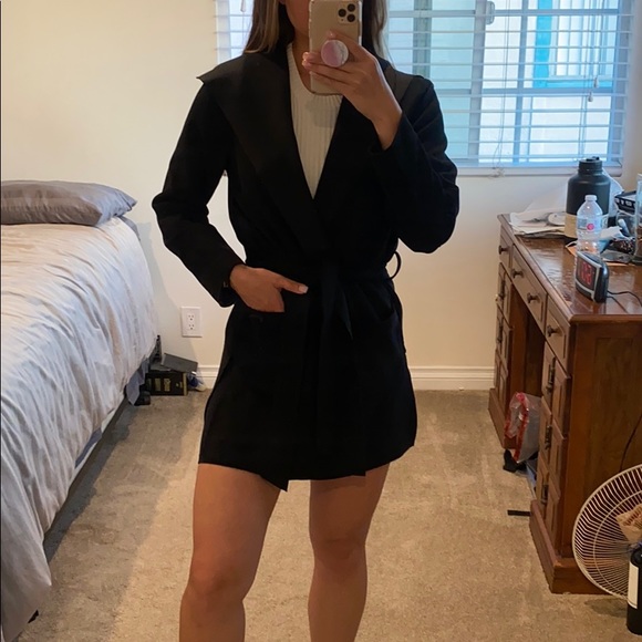 Zara Jackets & Blazers - Zara Faux Suede Black Hooded Jacket